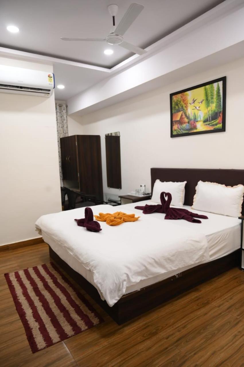 Hotel Satkar International Chhindwara Bagian luar foto
